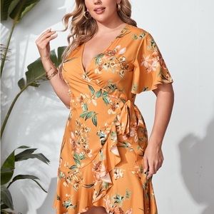 SOLD🔸🍊 Mamacita wrap dress looks amazing on must have dress for many occasions